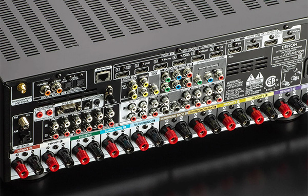 AVRX4700H back