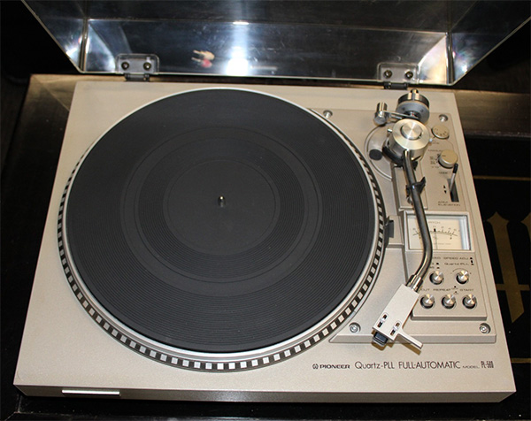 Pioneer PL560