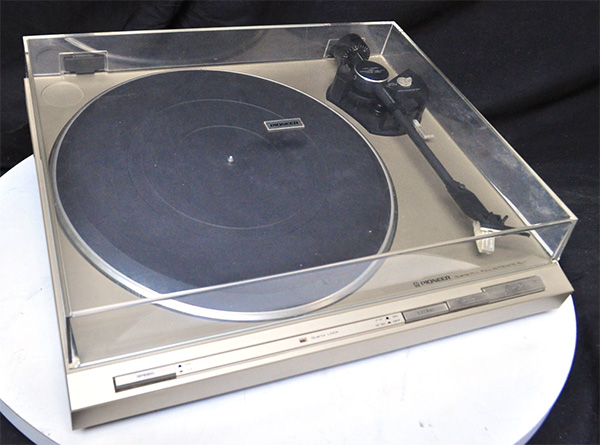 Pioneer PL7